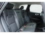 Volvo XC60 T8 Automaat Plug-in hybrid AWD Ultimate Dark |Luchtvering|Adaptieve Cruise Control| Keyless Entry| Electrisch bedienbare voorstoelen| Interieur Voorverwarming| Rondomzicht Camera| Semi Electrische Trekhaak.