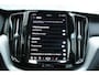Volvo XC60 T8 Automaat Plug-in hybrid AWD Ultimate Dark |Luchtvering|Adaptieve Cruise Control| Keyless Entry| Electrisch bedienbare voorstoelen| Interieur Voorverwarming| Rondomzicht Camera| Semi Electrische Trekhaak.