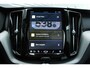 Volvo XC60 T8 Automaat Plug-in hybrid AWD Ultimate Dark |Luchtvering|Adaptieve Cruise Control| Keyless Entry| Electrisch bedienbare voorstoelen| Interieur Voorverwarming| Rondomzicht Camera| Semi Electrische Trekhaak.