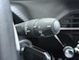 Peugeot 208 Hybrid 100 e-DCS6 Allure | LED koplampen | Parkeersensoren voor + achter | Getint glas | Navigatie | Apple Carplay / Android auto