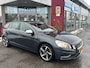 Volvo V60 1.6 T3 R-Design