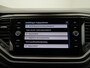 Volkswagen T-Roc 1.5 TSI Sport Business R AUTOMAAT | PANORAMADAK | LEDER | 2X R-LINE | NAVIGATIE | PDC | CLIMA | STOELVERWARMING | LMV | BLEUTOOTH | 12 MAANDEN BOVAG GARANTIE |