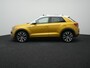 Volkswagen T-Roc 1.5 TSI Sport Business R AUTOMAAT | PANORAMADAK | LEDER | 2X R-LINE | NAVIGATIE | PDC | CLIMA | STOELVERWARMING | LMV | BLEUTOOTH | 12 MAANDEN BOVAG GARANTIE |