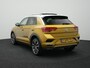 Volkswagen T-Roc 1.5 TSI Sport Business R AUTOMAAT | PANORAMADAK | LEDER | 2X R-LINE | NAVIGATIE | PDC | CLIMA | STOELVERWARMING | LMV | BLEUTOOTH | 12 MAANDEN BOVAG GARANTIE |