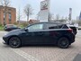 Toyota Auris 1.8 Hybrid Executive Go Trekhaak | Stoelverwarming | Parkeersensoren | Parkeer assistent | Keyless | Camera |