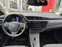 Toyota Auris 1.8 Hybrid Executive Go Trekhaak | Stoelverwarming | Parkeersensoren | Parkeer assistent | Keyless | Camera |