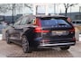 Volvo V60 B4 Plus Bright 197pk | ACC | Climate | Harman/Kardon | Keyless | Dodehoek | Camera | Memory