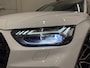 Audi Q5 55 TFSI e quattro 3x S-Line PANO/LUCHTVERING/TREKHAAK/HEAD-UP/ACC/360CAMERA/KEYLESS/20"AUDI-SPORT/MATRIX/VIRTUAL/SFEER/BLACK-OPTIC/GLETSCHER-WEIS METALLIC/VOLLEDIG AUDI DEALER HISTORIE