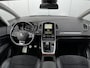 Renault Grand Scenic 1.3 TCe Intens 7 persoons! / Trekhaak 1.500 KG Trekgewicht / Adaptieve Cruise Control / Navigatie / Climate Control / Stoelverwarming / Parkeersensoren Voor + Achter / Achteruitrijcamera / 20 Inch Lichtmetalen Velgen /