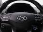 Hyundai Kona 1.0 T-GDI Fashion / HUD Display / Cruise Control / Climat control Airco / / 1ste Eigenaar / Dealer onderhouden / LMV / Regen- en lichtsensor / Two-Tone dak / Keyless Entry & StartGo /