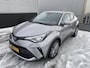 Toyota C-HR 1.8 Hybrid Executive Edition Stoelverwarming, JBL, parkeersensoren v&a, achteruitrij camera, dodehoek detectie, keyless, apple Carplay en/of Android auto navigatie