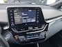 Toyota C-HR 1.8 Hybrid Executive Edition Stoelverwarming, JBL, parkeersensoren v&a, achteruitrij camera, dodehoek detectie, keyless, apple Carplay en/of Android auto navigatie