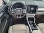 Volvo XC40 1.5 T5 Automaat | Leren bekleding | Stoel- en stuurverwarming | Achteruitrijcamera | Trekhaak uitklapbaar | Harman/kardon audio | Draadloze telefoonlader | Premium kleur