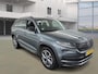 Skoda Kodiaq 1.5 TSI Sportline Automaat | Panoramadak | Trekhaak | LED verlichting | Elektrisch bedienbare achterklep | Panoramadak | Voorstoelen en stuurverwarming | Apple CarPlay | Achteruitrijcamera
