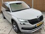 Skoda Kodiaq 1.5 TSI Sportline Automaat | Adaptieve cruise control | Lane assist | Canton HiFi installatie | Keyless entry & start | Parkeersensoren voor en achter | Achteruitrijcamera