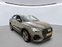 Audi Q3 Sportback 45 TFSI e S Edition Automaat | Keyless entry & start | Chronosgrijs | Stoelverwarming | Sonos Audio HiFi | Zwart optiek | Elektrisch bedienbare achterklep | Parkeersensoren voor en achter