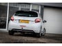 Peugeot 208 1.2 PureTech Active Automaat I NL-auto I Trekhaak I Navi I Climate/Cruise-controle