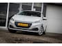 Peugeot 208 1.2 PureTech Active Automaat I NL-auto I Trekhaak I Navi I Climate/Cruise-controle