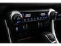 Toyota RAV4 2.5 Hybrid AWD Executive | Panoramadak | Leder | Dodehoek detectie | JBL | Navigatie | 360 camera | Stoel-/stuurverwarming | Stoelventilatie | Digitale binnenspiegel | Apple Carplay / Android Auto