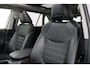 Toyota RAV4 2.5 Hybrid AWD Executive | Panoramadak | Leder | Dodehoek detectie | JBL | Navigatie | 360 camera | Stoel-/stuurverwarming | Stoelventilatie | Digitale binnenspiegel | Apple Carplay / Android Auto