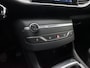 Peugeot 308 SW 1.2 PureTech Blue Lease Active Luxe (APPLE CARPLAY,LED,PARKEERSENSOREN,CLIMATE,CRUISE,LM-VELGEN,NIEUWE APK)