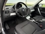 BMW X3 2.5si Executive AWD Automaat | Origineel NL | Youngtimer | Clima | Trekhaak | 17" Velgen | PDC | Cruise | Goed onderhouden!