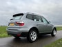 BMW X3 2.5si Executive AWD Automaat | Origineel NL | Youngtimer | Clima | Trekhaak | 17" Velgen | PDC | Cruise | Goed onderhouden!