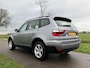 BMW X3 2.5si Executive AWD Automaat | Origineel NL | Youngtimer | Clima | Trekhaak | 17" Velgen | PDC | Cruise | Goed onderhouden!