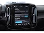Volvo EX40 252PK Automaat Single Ext. Range Core / Driver Assist / Adaptieve cruise control / BLIS / Stoel - en stuurwielverwarming / Pakeersensoren met camera / Apple carplay /