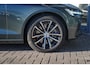 Volvo V60 2.0 T8 Plug-in hybrid AWD Plus Dark 455 PK | Long Range Accu | Automaat | Sportstoelen elektrisch verstelbaar | Lederen bekleding | Harman/ Kardon audio | Google Services | Stoel + Stuurverwarming | Elektrische achterklep