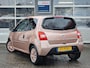 Renault Twingo 1.2-16V Miss Sixty|Airco|Cruise-control|Bleutooth|119.672KM|LM|
