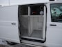 Volkswagen Transporter 2.0 TDI 150PK, L1H1, DSG-automaat, Airco, 2 x Schuifdeur, Dierenambulance-inrichting, Hondenvervoer