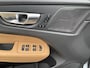 Volvo XC60 T8 AWD Inscription Luchtvering HeadUp Stoelventilatie DABPilot Assist 360
