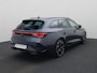 CUPRA Leon Sportstourer 1.4e-Hybrid 180kW/245PK VZ DSG · Camera + Parkeersensoren · Leder/stof · Trekhaak · Garantie tot april 2027 of 90000km.
