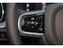 Volvo S60 Recharge T8 AWD Ultimate Dark - Panorama/schuifdak - IntelliSafe Assist & Surround - 360º Camera - Bowers & Wilkins audio - Adaptieve LED koplampen - Verwarmde voorstoelen, stuur & achterbank - Parkeersensoren voor & achter - Elektr. bedienb. voorstoelen met geheugen - Geventileerde voorstoelen - Head up display - 19' LMV