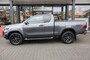 Toyota Hilux 2.8 D-4D X-TRA CAB INVINCIBLE A/T 4WD VAN