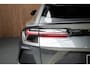Lamborghini Urus 4.0 V8 HUD Panodak Leer ACC Ceramic Akrapovic Keyless 360 Camera B&O Massage Alcantara hemel Elektr. achterklep Elektr. verstelbare stoelen met memory Afneemb. trekhaak Softclose Achterasbesturing Elektr. verstelbare stuurwiel Navi Stoelverwarming voor & achter Stuurverwarming Stoelventilatie PDC LM ve