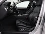 BMW 5-Serie 523i High Executive | Leder | Stoelverwarming | Comfortstoelen | Bi-Xenon | Navigatie Professional | 18'' | Bluetooth | Climate control | Memory | Parkeerhulp | Cruise control