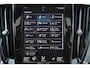 Volvo V60 T8 Recharge AWD R-Design - IntelliSafe Assist & Surround - Adaptieve LED koplampen - Parkeercamera achter - Verwarmde voorstoelen, stuur & achterbank - Parkeersensoren voor & achter - Elektr. bedienb. bestuurdersstoel met geheugen - Drive modes - Apple CarPlay & Android Auto - DAB - Elektr. bedienb. achterklep incl. sensorsturing - Extra getint glas - 19' LMV