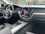 Volvo XC60 2.0 T6 Plug-in hybrid AWD Plus Dark / Trekhaak / Pano. dak / Elek. verstelbare stoelen / Stoelen voor+achter verwarmd / 360 camera / Leder /