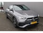 Mercedes-Benz GLA 180 Automaat Business Solution AMG Trekhaak/Pano-dak/Keyfree/Stoelverwarming