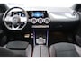Mercedes-Benz GLA 180 Automaat Business Solution AMG Trekhaak/Pano-dak/Keyfree/Stoelverwarming