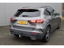 Mercedes-Benz GLA 180 Automaat Business Solution AMG Trekhaak/Pano-dak/Keyfree/Stoelverwarming