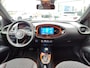 Toyota Aygo X 1.0 VVT-i CVT LIMITED JBL-AUDIO STOELVERW PARK-SENSOREN LED LEER KEYLESS CAMERA NAVI APPLE/ANDROID CLIMA NL-AUTO 18'' LM-VELGEN