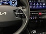 Kia Niro EV DynamicLine 64.8 kWh|NIEUW MODEL|DIGITAL COCKPIT|ACC|APPLE CARPLAY|CAMERA|1/2 LEDER|CLIMATE+CRUISE CONTROL|ORG.NL|NAP|