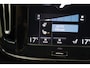 Volvo XC40 T5 Recharge 262pk R-Design [ Panorama Harman/Kardon Stoelverwarming ]