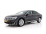 Volkswagen Passat 1.4 TSI GTE Business (Plug-In) (INCL-BTW) Aut. *FULL-LED | DIGI-COCKPIT | ADAPTIVE-CRUISE | NAVI-FULLMAP | KEYLESS | DAB+ | COMFORT-SEATS | SHIFTPADDLES | PRIVACY-GLASS | PDC | CAMERA | CARPLAY | 17''ALU*