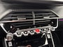 Peugeot 2008 1.2 PureTech 130PK GT | Afneembare Trekhaak | Alcantara Interieur | Camera V + A | Navigatie | Draadloze Apple Carplay / Android Auto | Sfeerverlichting | | Binnenspiegel automatisch dimmend | Bots waarschuwing systeem | Camera voor