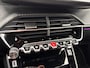 Peugeot 2008 1.2 PureTech 130PK GT | Afneembare Trekhaak | Alcantara Interieur | Camera V + A | Navigatie | Draadloze Apple Carplay / Android Auto | Sfeerverlichting | | Binnenspiegel automatisch dimmend | Bots waarschuwing systeem | Camera voor