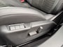 Peugeot 2008 1.2 PureTech 130PK GT | Afneembare Trekhaak | Alcantara Interieur | Camera V + A | Navigatie | Draadloze Apple Carplay / Android Auto | Sfeerverlichting | | Binnenspiegel automatisch dimmend | Bots waarschuwing systeem | Camera voor